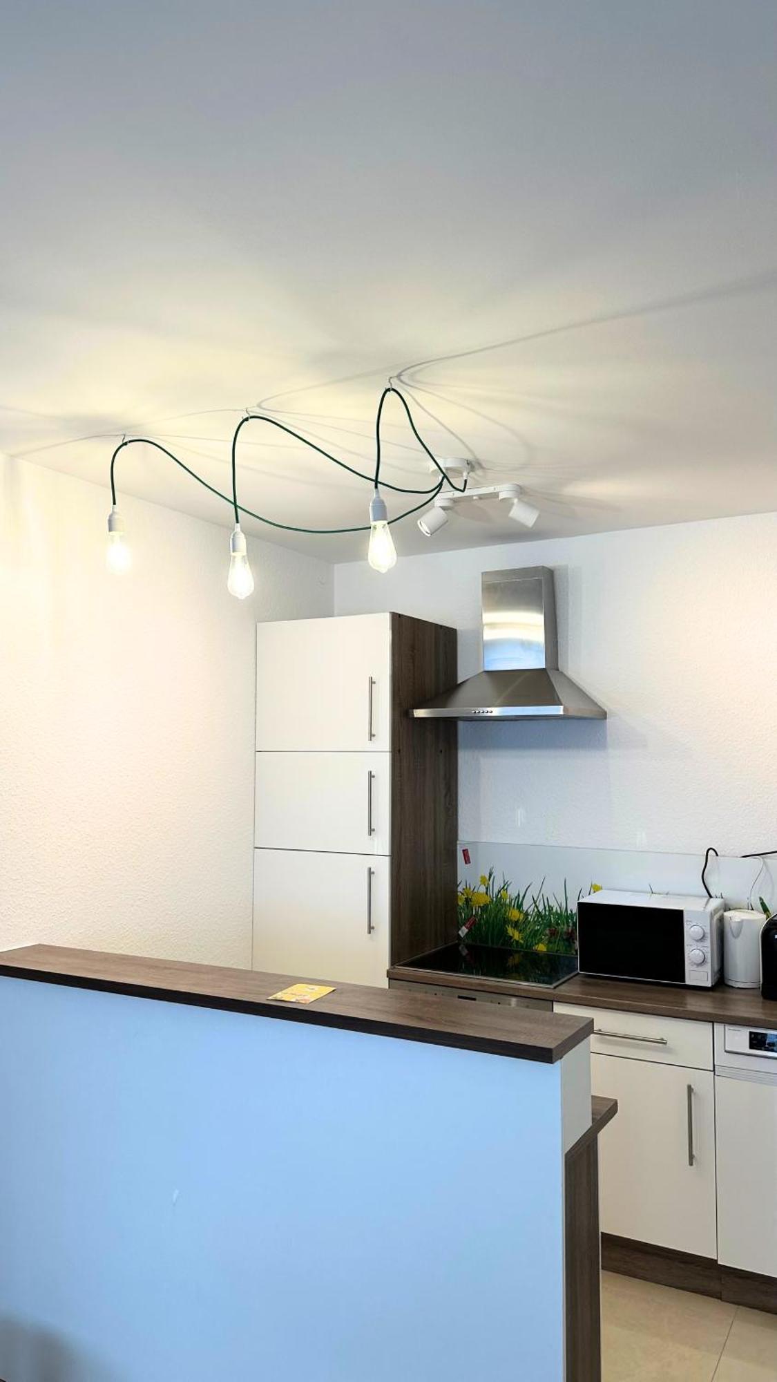 New - Cozy Apartment,Kitchen,Netflix And More Essen Zewnętrze zdjęcie